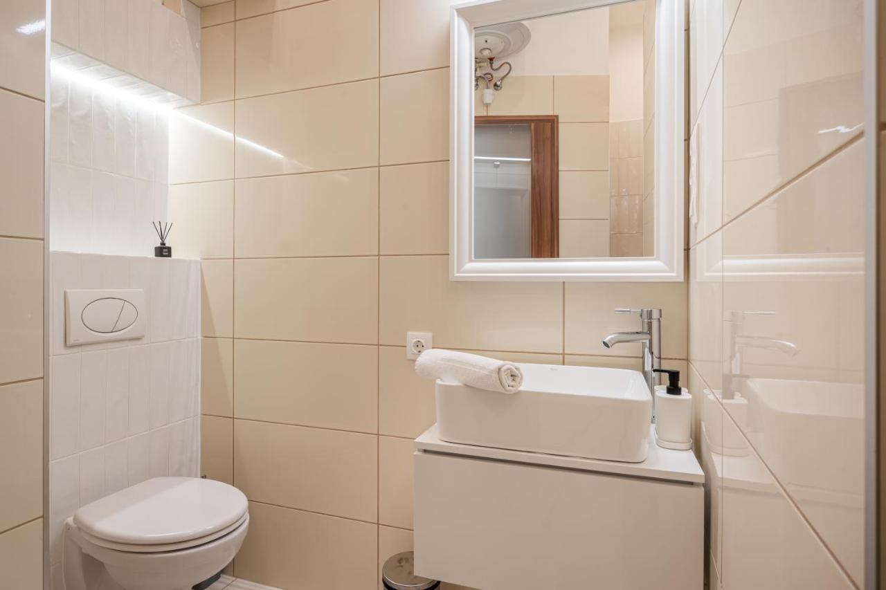 K7 - Boutique Apartments, Best Location. By Bqa Будапеща Екстериор снимка
